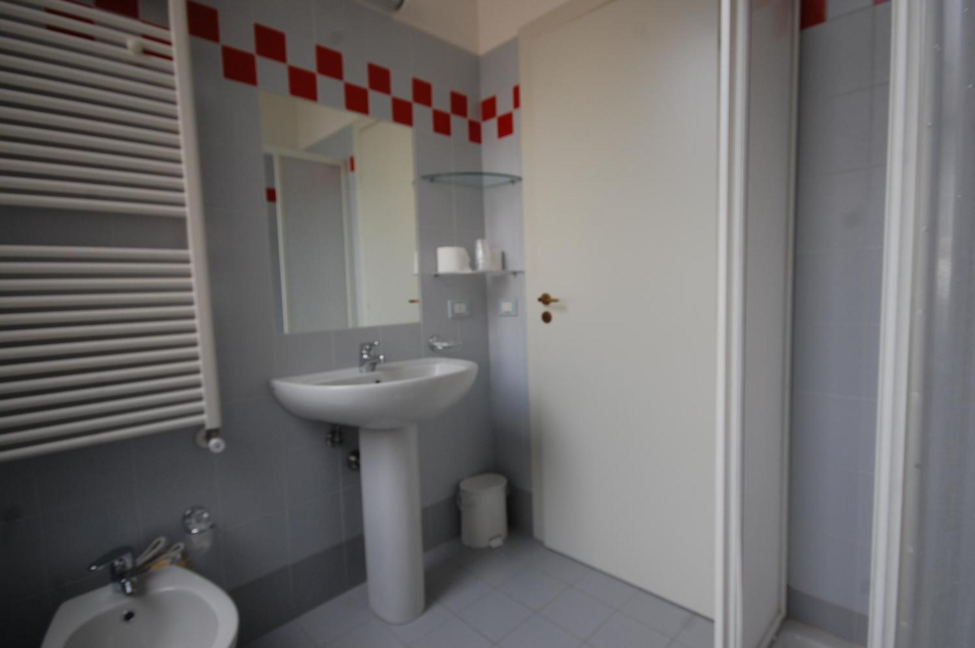 Casa Religiosa Di Ospitalita Nazareno Hotel Spoleto Buitenkant foto