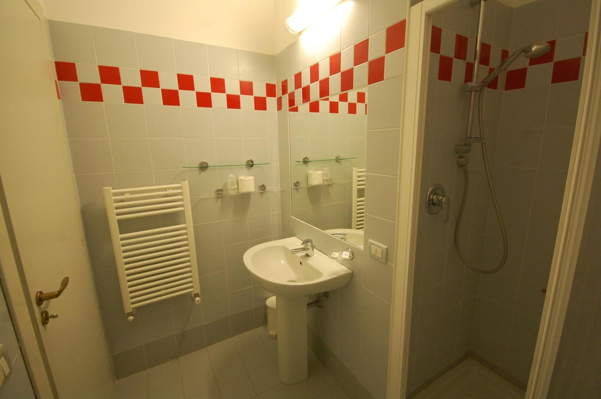 Casa Religiosa Di Ospitalita Nazareno Hotel Spoleto Buitenkant foto