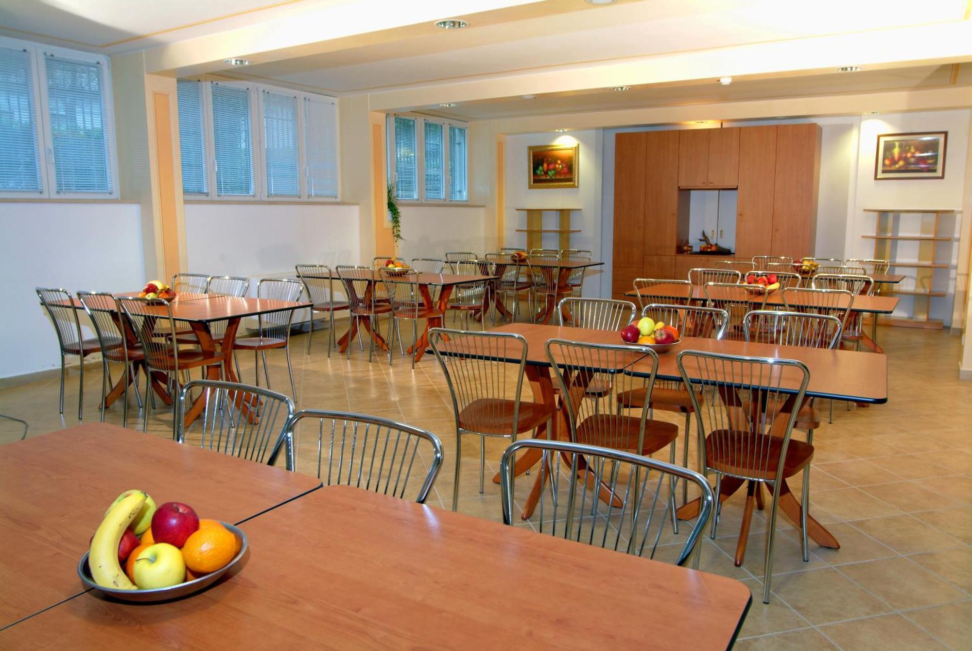 Casa Religiosa Di Ospitalita Nazareno Hotel Spoleto Buitenkant foto