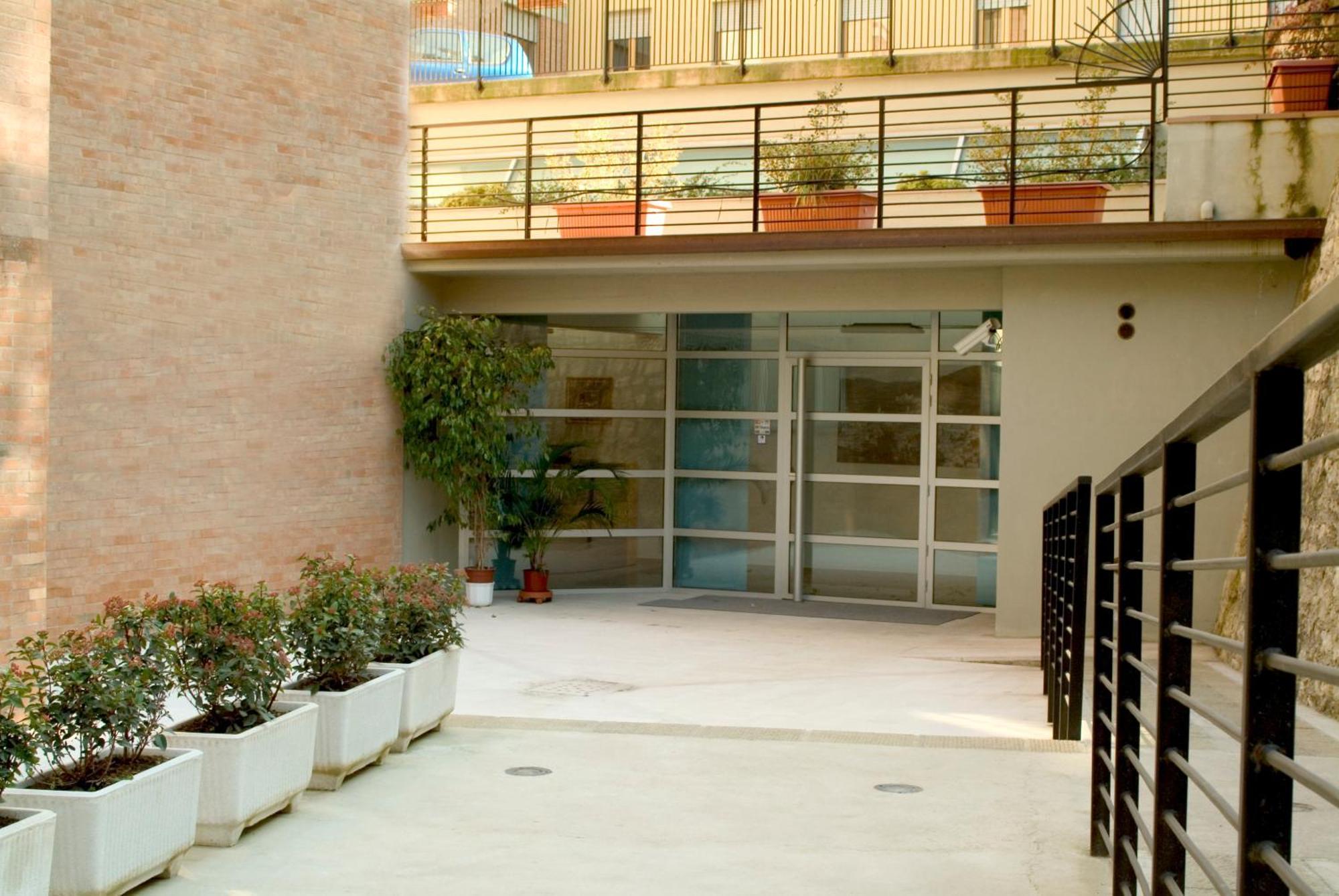 Casa Religiosa Di Ospitalita Nazareno Hotel Spoleto Buitenkant foto